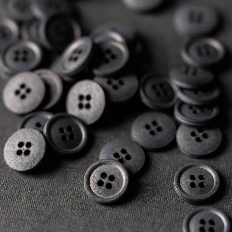 Merchant & Mills - Cotton Button – Scuttle Black - 15mm