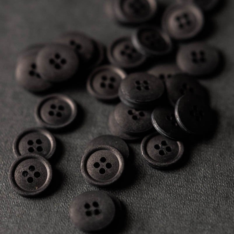 Merchant & Mills - Cotton Button – Sweeps Scrim- 15mm