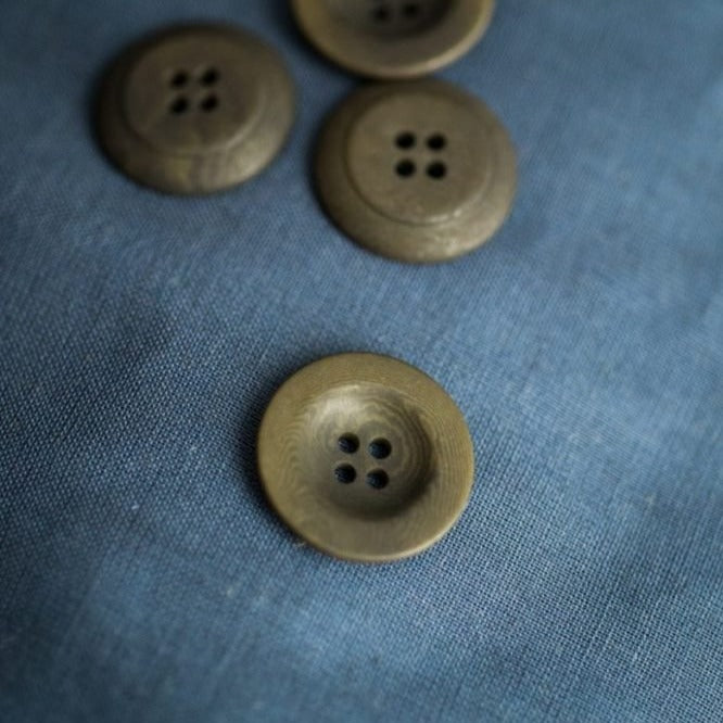 Merchant & Mills - Matte Corozo Button - Khaki - 22mm
