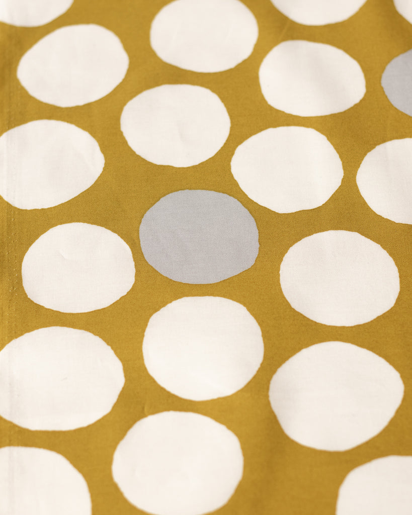 1/2m Cotton Sheeting - Great Big Dot - Gold