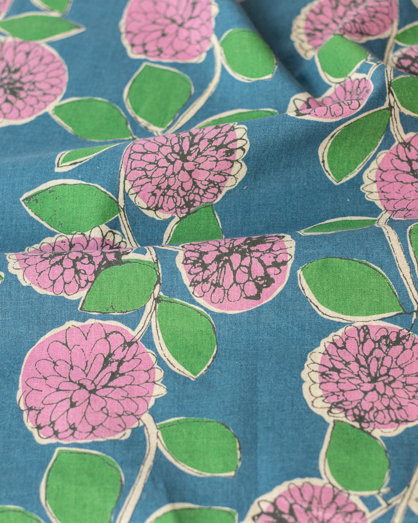 1/2m Hokkoh - Linen Cotton Sheeting - Clover - Blue/Pink