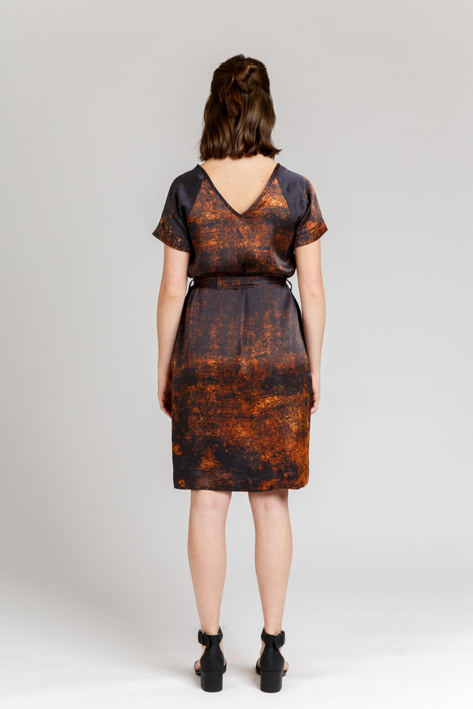 Megan Nielsen Patterns - River Raglan Dress & Blouse