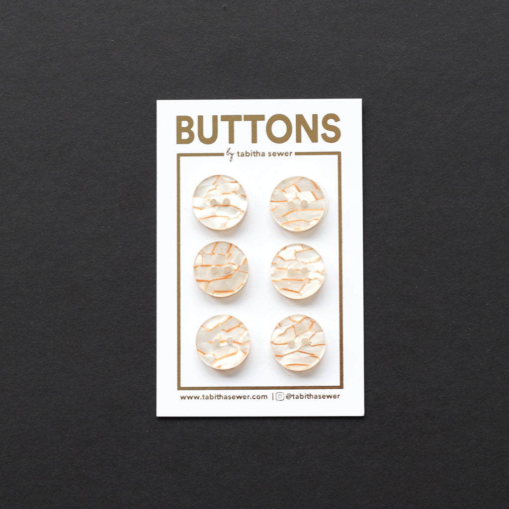 Tabitha Sewer - Buttons - 15mm (0.59") - Vintage Pearl Classic Circle - 6 count