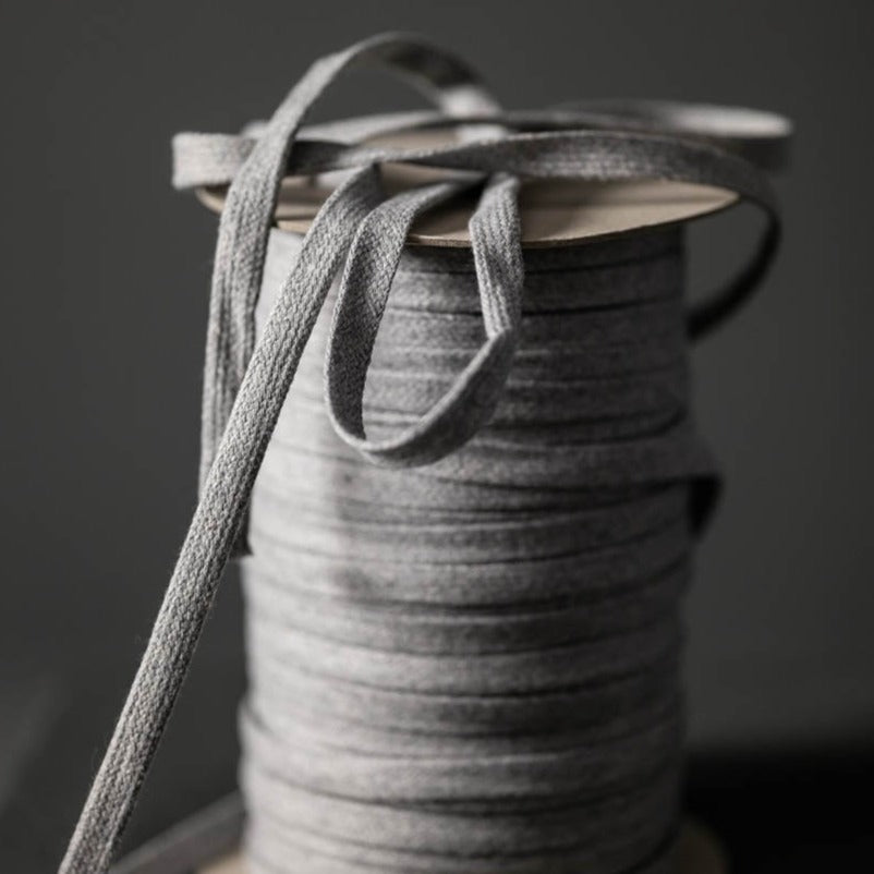 1/2m Merchant & Mills - 10mm - Recycled Drawstring Cord - Grey Marl –  Needlework